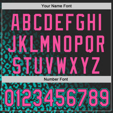 Laden Sie das Bild in den Galerie-Viewer, Uksn Individuelles Bomberjacke in Schwarz-Pink-Aqua mit Leopardenmuster und Verlaufseffekt, Druckknopfleiste, Kapuze und Varsity-Letterman-Stil
