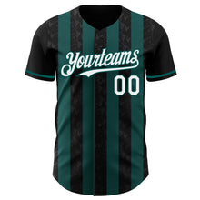Laden Sie das Bild in den Galerie-Viewer, Uksn Individuelles Schwarz Weiß-Mitternachtsgrün Klassischer Vertikalstreifen Flüssige Textur Authentisches Baseball-Trikot

