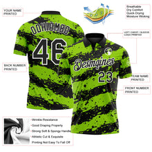 Laden Sie das Bild in den Galerie-Viewer, Uksn Individuelles Schwarz Neongrün-Weiß Farbspritzer-Streifen Funktions-Poloshirt
