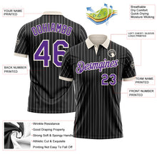 Laden Sie das Bild in den Galerie-Viewer, Uksn Individuelles Schwarz Weiß mit Nadelstreifen Violett-Creme Funktions-Poloshirt

