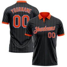 Laden Sie das Bild in den Galerie-Viewer, Uksn Individuelles Schwarz Hellblau Nadelstreifen-Orange Funktions-Poloshirt
