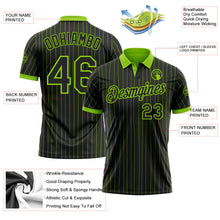 Laden Sie das Bild in den Galerie-Viewer, Uksn Individuelles Schwarz Neongrün Nadelstreifen-Neongrün Funktions-Poloshirt
