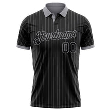 Laden Sie das Bild in den Galerie-Viewer, Uksn Individuelles Schwarz Grau Nadelstreifen-Grau Funktions-Poloshirt
