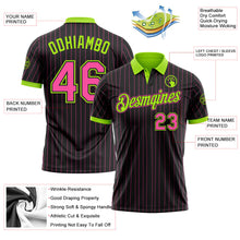 Laden Sie das Bild in den Galerie-Viewer, Uksn Individuelles Schwarz Pink Nadelstreifen-Neongrün Funktions-Poloshirt
