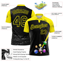 Laden Sie das Bild in den Galerie-Viewer, Uksn Individuelles Schwarz-Hellgelb Billardkugeln Funktions-Poloshirt
