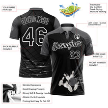 Laden Sie das Bild in den Galerie-Viewer, Uksn Individuelles Schwarz Stahlgrau-Weiß Bowling geometrisches Gitter Funktions-Poloshirt
