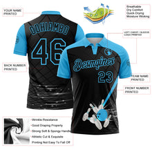 Laden Sie das Bild in den Galerie-Viewer, Uksn Individuelles Schwarz-Himmelblau Bowling geometrisches Gitter Funktions-Poloshirt
