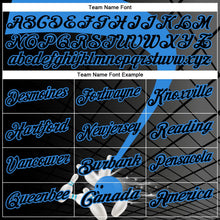 Laden Sie das Bild in den Galerie-Viewer, Uksn Individuelles Schwarz-Puderblau Bowling geometrisches Gitter Funktions-Poloshirt
