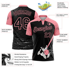 Laden Sie das Bild in den Galerie-Viewer, Uksn Individuelles Schwarz-Mittelrosa Bowling geometrisches Gitter Funktions-Poloshirt
