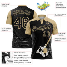 Laden Sie das Bild in den Galerie-Viewer, Uksn Individuelles Schwarz-Vegas-Gold Bowling geometrisches Gitter Funktions-Poloshirt
