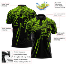 Laden Sie das Bild in den Galerie-Viewer, Uksn Individuelles Schwarz-Neongrün Distressed-Kratzer-Pinselstrich Funktions-Poloshirt
