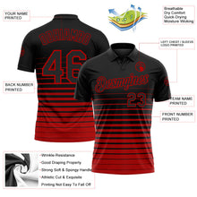 Laden Sie das Bild in den Galerie-Viewer, Uksn Individuelles Schwarz-Rot Horizontaler Verlaufsstreifen Funktions-Poloshirt
