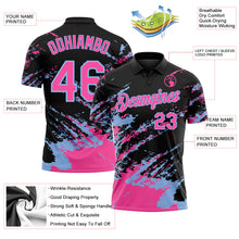 Laden Sie das Bild in den Galerie-Viewer, Uksn Individuelles Schwarz Pink-Hellblau Pinselstrich-Splitter-Spritzer Funktions-Poloshirt
