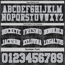 Laden Sie das Bild in den Galerie-Viewer, Uksn Individuelles Schwarz Grau-Weiß Seitenstreifen Sonnenflamme Wendbar Doppelseitig Sublimation Basketball-Set Trikot
