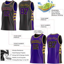 Laden Sie das Bild in den Galerie-Viewer, Uksn Individuelles Schwarz Violett-Altgold Seitenpanel Geometrisch Chevron Wendbar Doppelseitig Sublimation Basketball-Set Trikot
