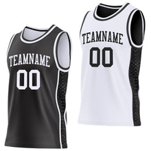 Laden Sie das Bild in den Galerie-Viewer, Uksn Individuelles Schwarz-Weiß Mamba-Schlangenhaut Seitenstreifen Wendbar Doppelseitig Sublimation Basketball-Set Trikot

