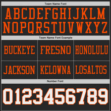 Laden Sie das Bild in den Galerie-Viewer, Uksn Individuelles Schwarz Weiß-Orange Wendbares Zweiseitiges Authentisches Football Trikot
