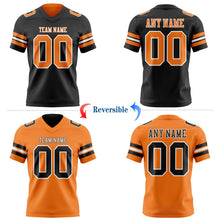 Laden Sie das Bild in den Galerie-Viewer, Uksn Individuelles Schwarz Bay Orange-Weiß Wendbares Zweiseitiges Authentisches Football Trikot

