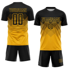 Laden Sie das Bild in den Galerie-Viewer, Uksn Individuelles Gold Schwarz Sublimations-Fußballtrikot
