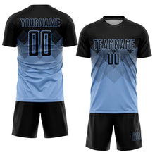 Laden Sie das Bild in den Galerie-Viewer, Uksn Individuelles Hellblau Schwarz Sublimations-Fußballtrikot

