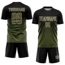Laden Sie das Bild in den Galerie-Viewer, Uksn Individuelles Schwarz Oliv-Creme Sublimations-Fußballtrikot
