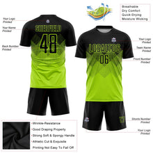 Laden Sie das Bild in den Galerie-Viewer, Uksn Individuelles Neongrün Schwarz Sublimations-Fußballtrikot

