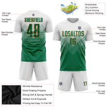 Laden Sie das Bild in den Galerie-Viewer, Uksn Individuelles Weiß Kelly-Grün-Altgold Sublimations-Fußballtrikot
