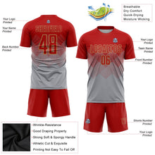 Laden Sie das Bild in den Galerie-Viewer, Uksn Individuelles Grau Rot-Altgold Sublimations-Fußballtrikot
