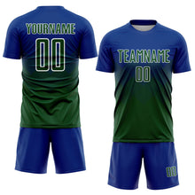 Laden Sie das Bild in den Galerie-Viewer, Uksn Individuelles Royalblau Grün-Weiß Sublimations-Fußballtrikot
