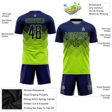 Laden Sie das Bild in den Galerie-Viewer, Uksn Individuelles Neongrün Marineblau Sublimations-Fußballtrikot
