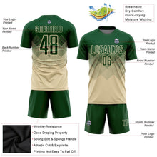 Laden Sie das Bild in den Galerie-Viewer, Uksn Individuelles Creme Grün Sublimations-Fußballtrikot
