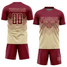 Laden Sie das Bild in den Galerie-Viewer, Uksn Individuelles Creme Karmesinrot Sublimations-Fußballtrikot
