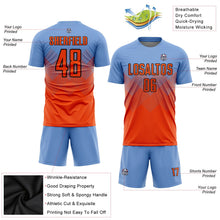 Laden Sie das Bild in den Galerie-Viewer, Uksn Individuelles Hellblau Orange-Schwarz Sublimations-Fußballtrikot

