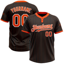 Laden Sie das Bild in den Galerie-Viewer, Uksn Individuelles Schwarz Orange Nadelstreifen Weiß Zweiknopf Unisex Softball-Trikot

