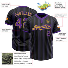 Laden Sie das Bild in den Galerie-Viewer, Uksn Individuelles Schwarz Violett Nadelstreifen Altgold Zweiknopf Unisex Softball-Trikot
