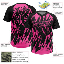 Laden Sie das Bild in den Galerie-Viewer, Uksn Individuelles Schwarz Pink Spritzklecks zerrissener scharfer Pinselstrich Zweiknopf Unisex Softball-Trikot
