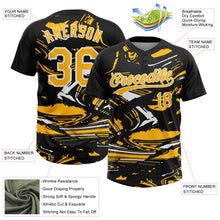 Laden Sie das Bild in den Galerie-Viewer, Uksn Individuelles Schwarz Gold-Weiß Raglanärmel Abstrakt fließender Marmor Zweiknopf Unisex Softball-Trikot
