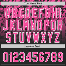 Laden Sie das Bild in den Galerie-Viewer, Uksn Individuelles Schwarz Pink-Weiß Farbverlauf geometrisches Gitter Ärmelstreifen Zweiknopf Unisex Softball-Trikot
