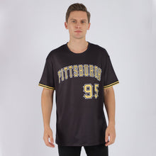 Laden Sie das Bild in den Galerie-Viewer, Uksn Individuelles Schwarz Gold-Weiß Funktions-T-Shirt

