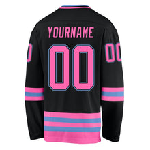 Laden Sie das Bild in den Galerie-Viewer, Uksn Individuelles Schwarz Pink-Hellblau Eishockey-Trikot

