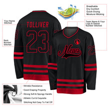 Laden Sie das Bild in den Galerie-Viewer, Uksn Individuelles Schwarz Schwarz-Rot Eishockey-Trikot
